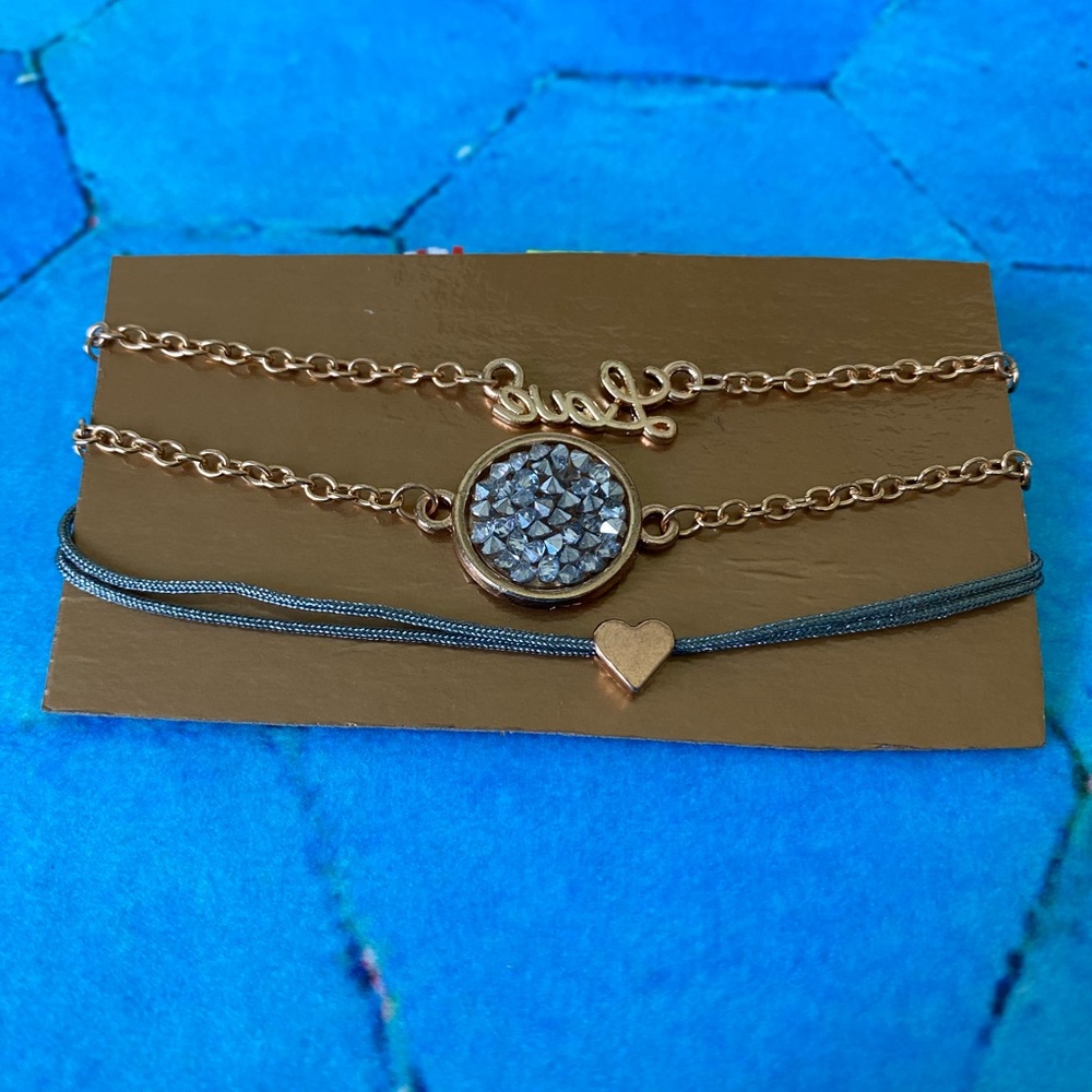 3 pieces bracelets